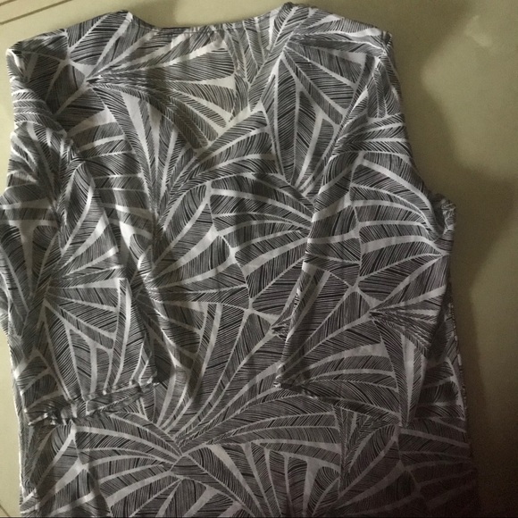 💥HOST PICK🌟🌟💥Michael Michael Kors ladies Tunic - Picture 11 of 14